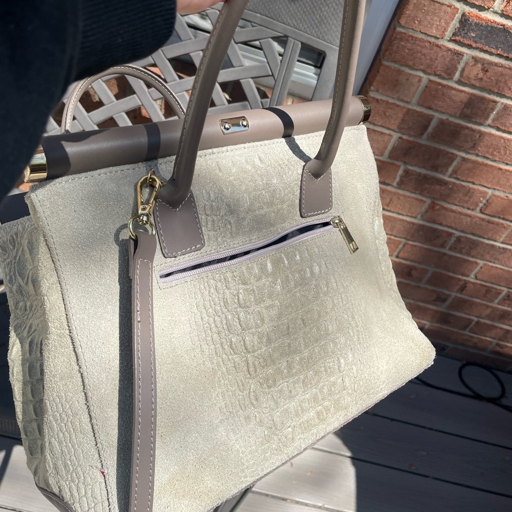 Vintage  Elegant Kelly Crocodile-Embossed Handbag - Taupe and tan - Picture 2 of 16